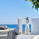 Incognito Santorini Καμάρι