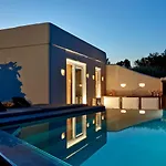 Incognito Santorini Villa