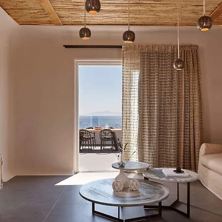 Incognito Santorini Камари