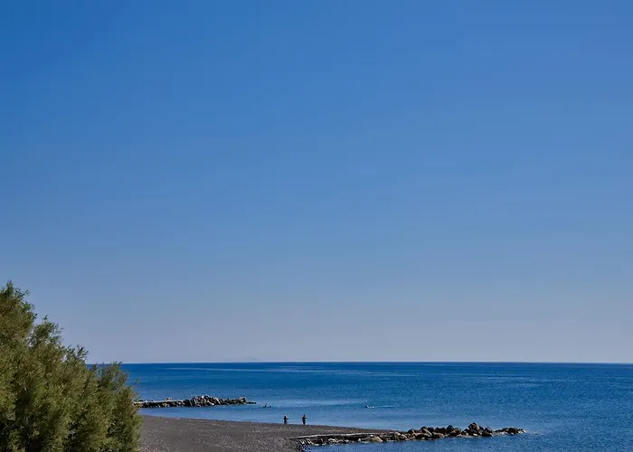 Incognito Santorini Kamári