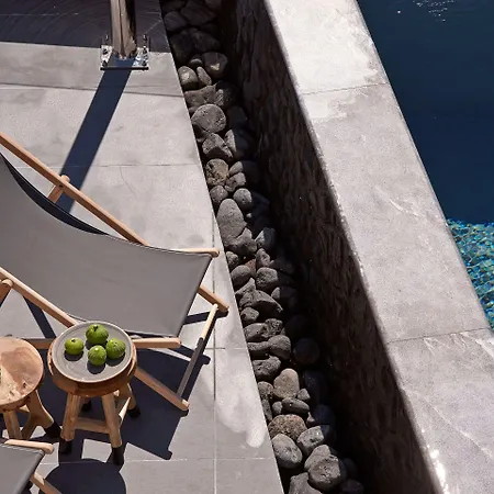 Incognito Santorini Villa *