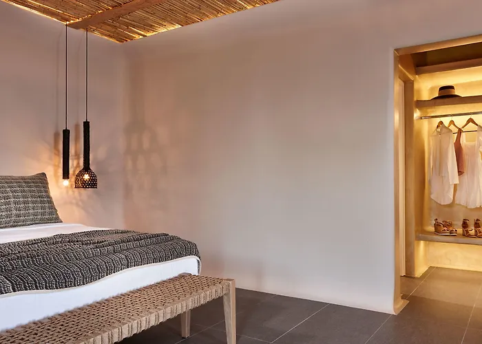 Incognito Santorini Villa *